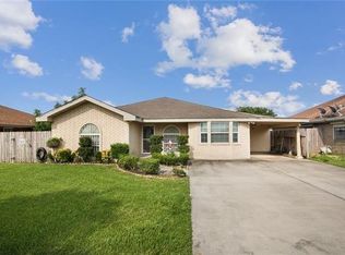 5034 Charmes Ct, New Orleans, LA 70129