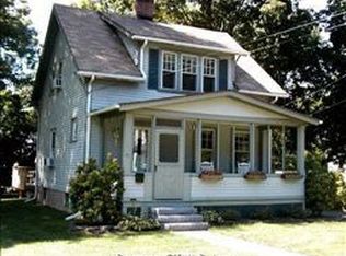 27 Church St, Portland, CT 06480