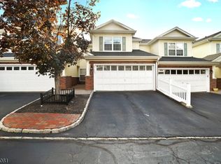 2105 Middlefield Ct, Denville, NJ 07834