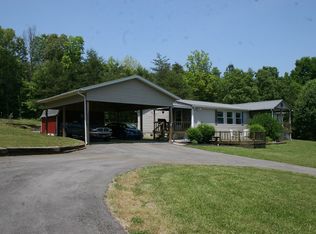 526 Shoal Creek Rd, Englewood, TN 37329