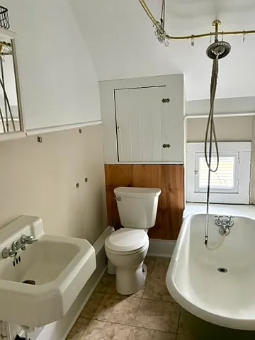 520-522 Saint Paul St #2 — Photo 8