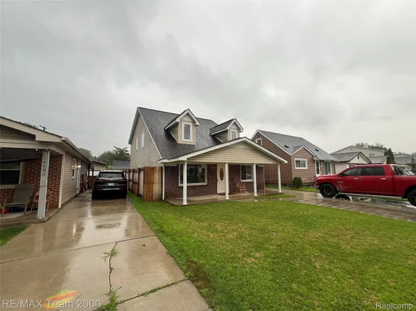 14701 McGuire St, Taylor, MI 48180