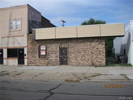 1st image of 19141 Van Dyke St