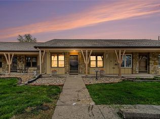 18867 Sunrise Dr, Belton, MO 64012