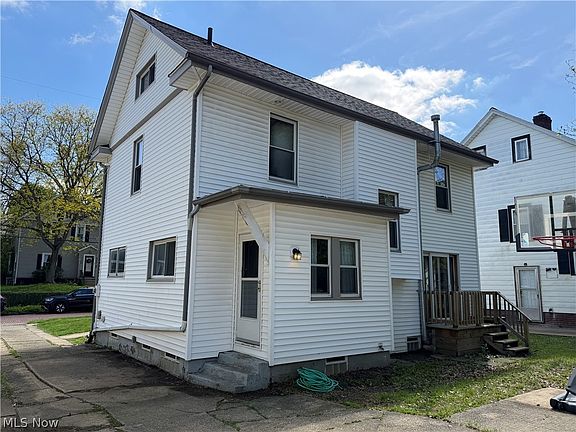 5th image of 955 Amelia Ave