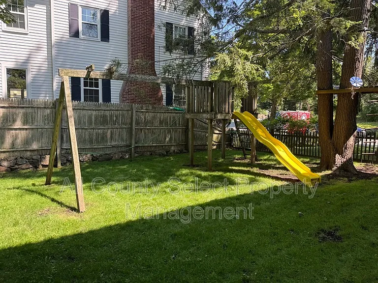 38 Baker Ave — Photo 38
