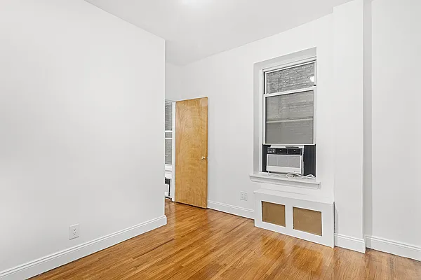 Rented by Mirador Real Estate | media 7