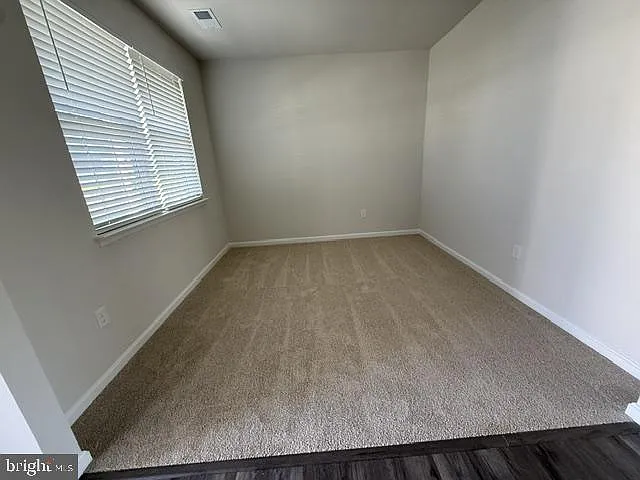 4 bed, 2.5 bath, 2148 sqft, $2,650 — Photo 4