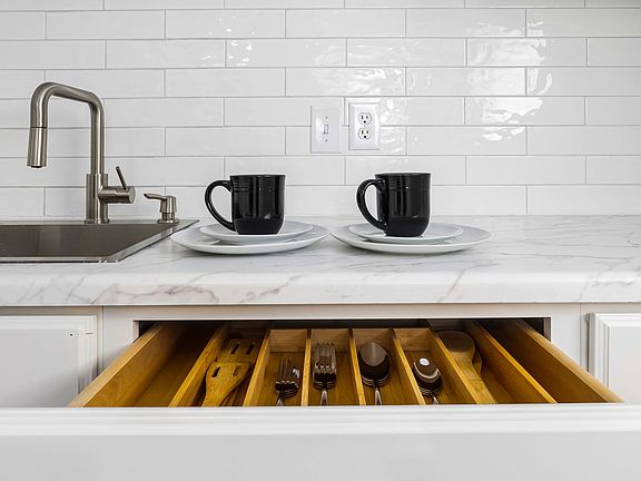 Furnished Kitchen