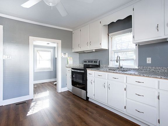 5th image of 106 Murray St