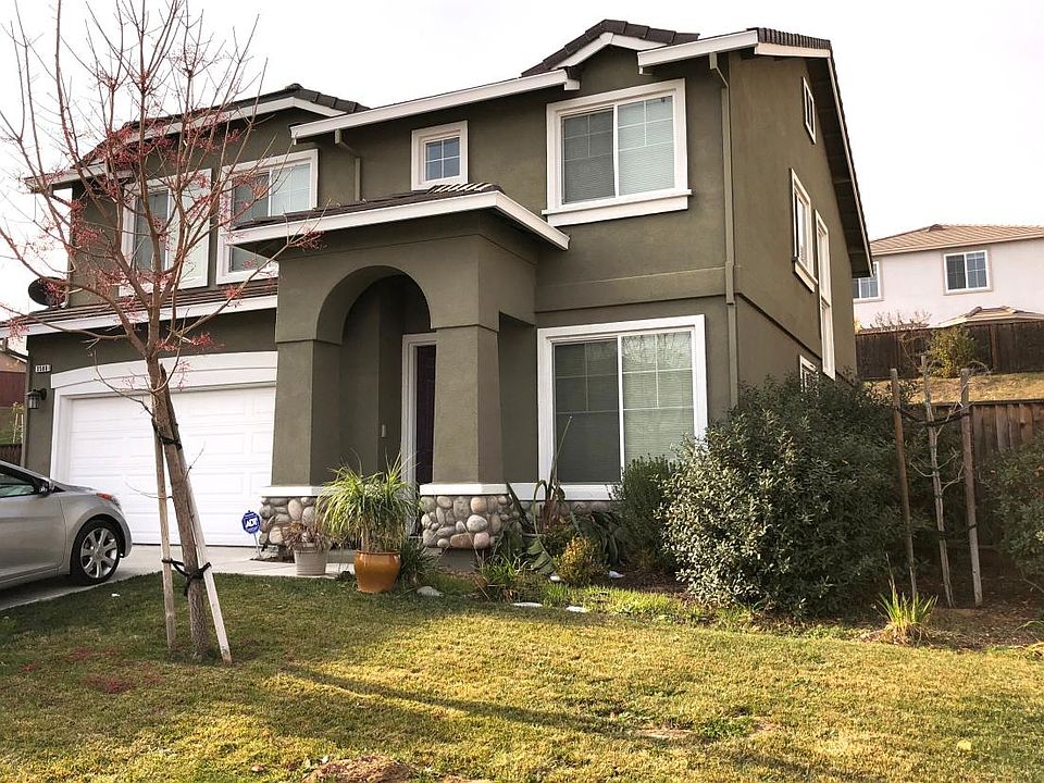 1st image of 3588 Waxwing Ct