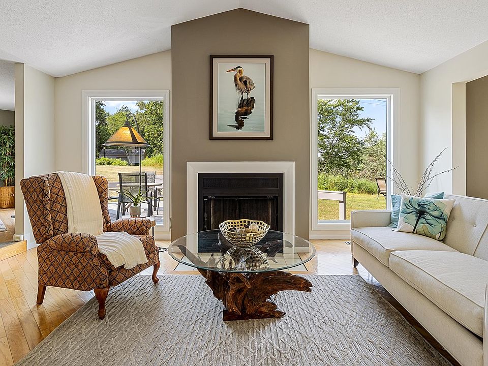 1st image of 100 Walden Pond Drive