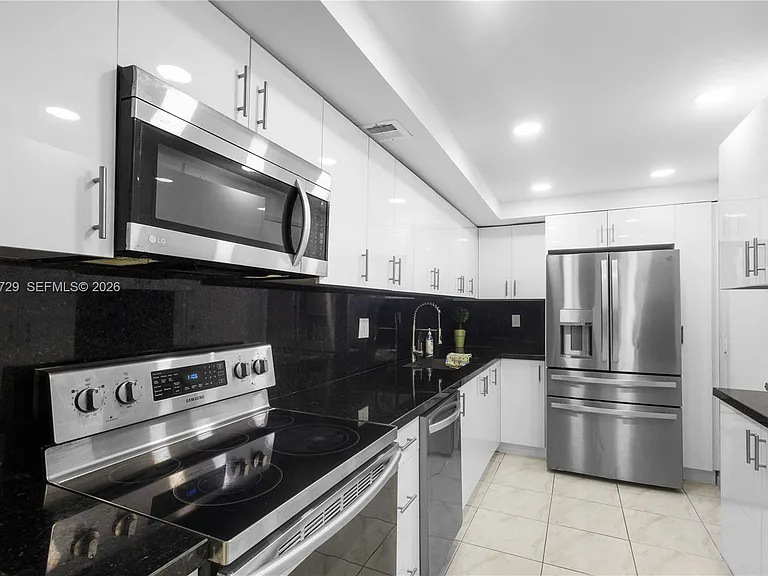 1849 S Ocean Dr #407 — Photo 3