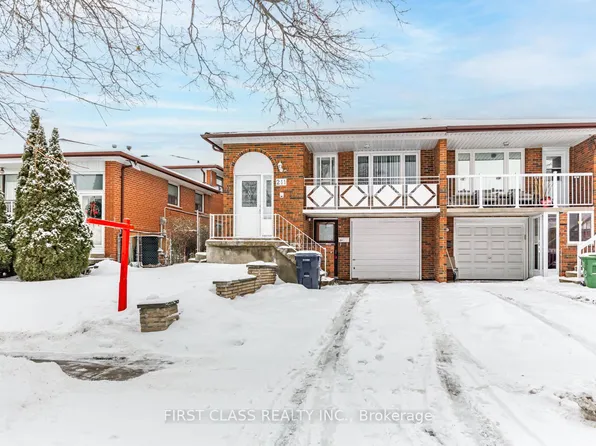 211 Shawnee Cir, Toronto, ON M2H 2Y3