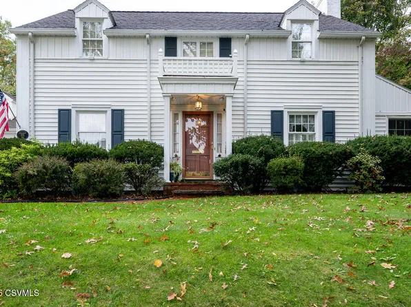 725 Upper Market St, Milton, PA 17847