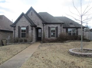 9229 Pinkerton Rd, Cordova, TN 38016