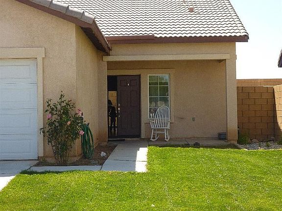 2nd image of 13055 Westview Ln