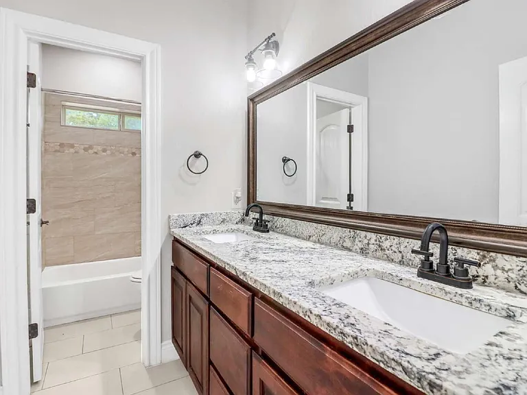 380 Abrego Lake Dr — Photo 30