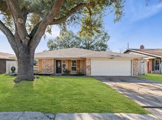 710 N Kaufman Dr, Deer Park, TX 77536