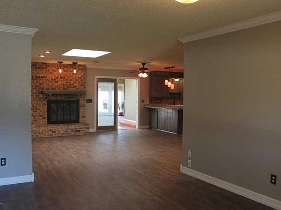 5th image of 4442 Mesa Cir