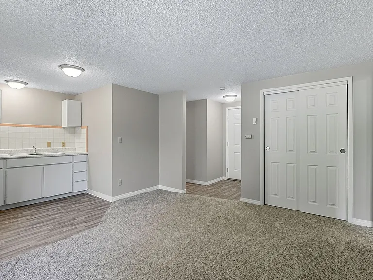 Eagles Landing Apartments — Photo 49