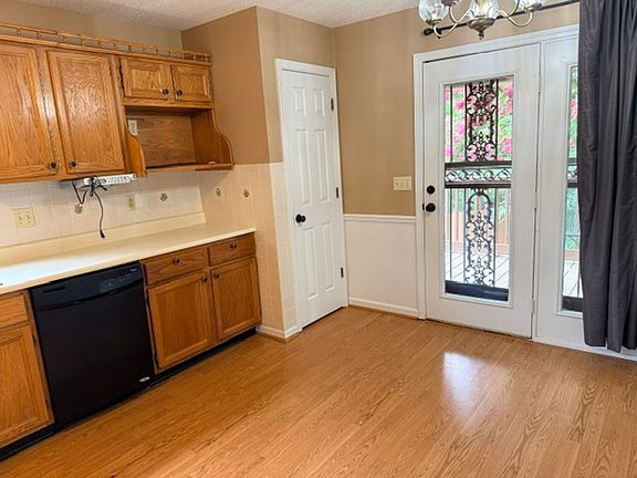 5th image of 1144 N Rachaels Cir