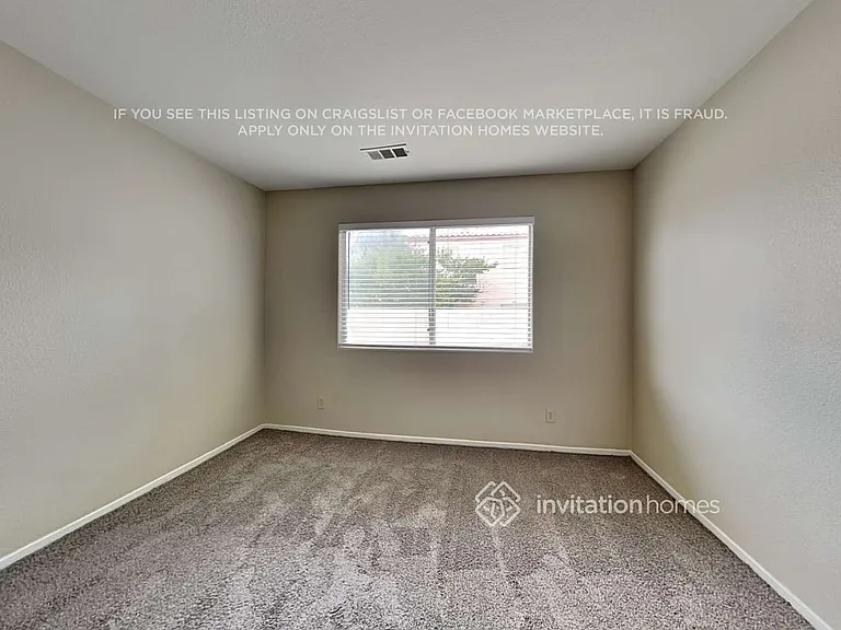 4704 White Dawn St — Photo 17