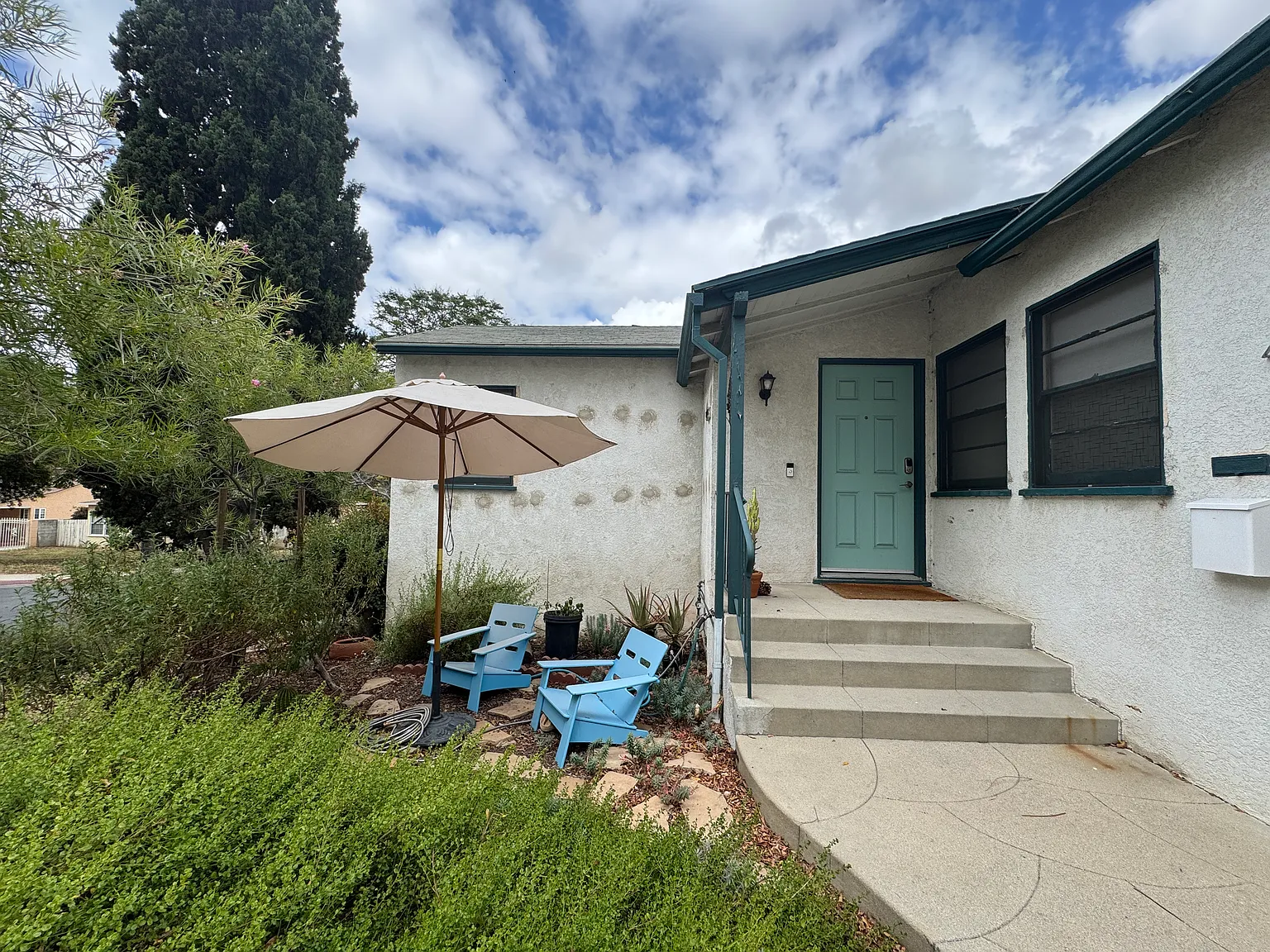 2 bed, 1200 sqft, $3,250 — Photo 2