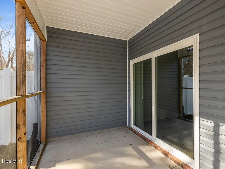 16 Catalina Cir #16 — Photo 13