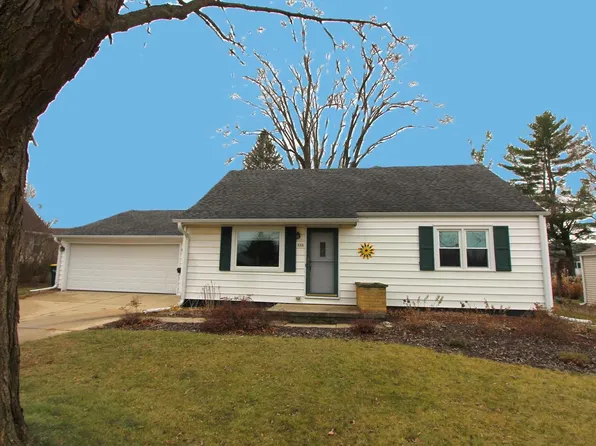 644 South 17th AVENUE, West Bend, WI 53095