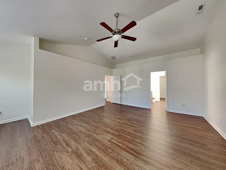 2008 City Lights Dr — Photo 15