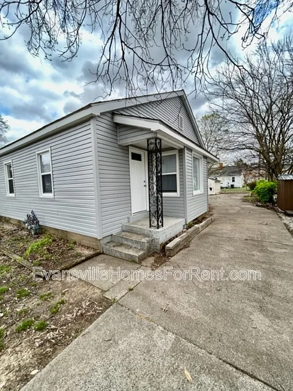 1 bed, 1.0 bath, $725 — Photo 2