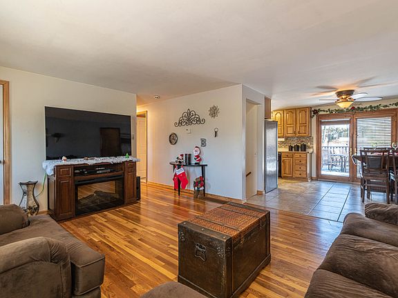 4th image of 510 Desales St