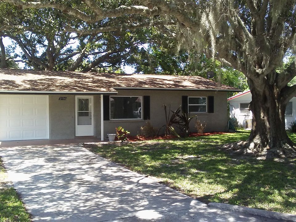 1st image of 2934 Yorktown St