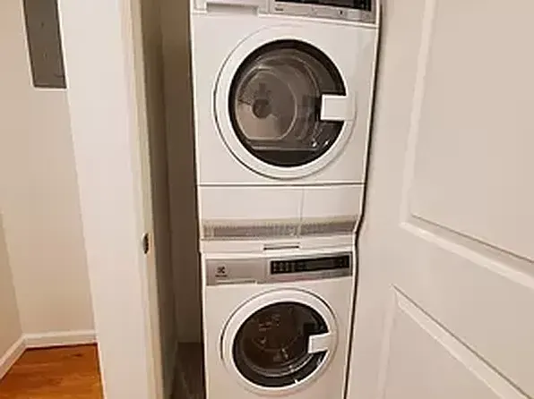 150 Patchen Avenue image 5 of 5