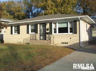 4135 28th Ave, Moline, IL 61265