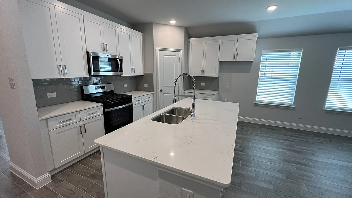 Building Photo - 712 Palazzo Pl