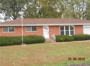 204 East Dr, Marissa, IL 62257