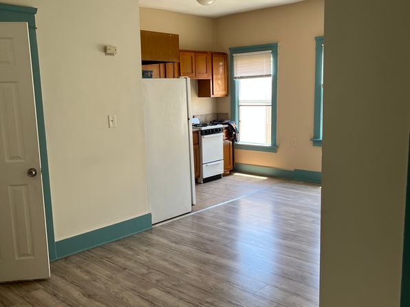 320 Maine Ave APT 8
