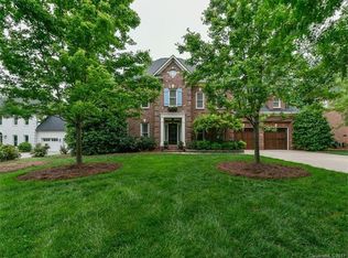 330 Bethwyck Ct, Matthews, NC 28105