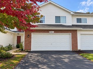 361 Capitol Dr Unit C, Sugar Grove, IL 60554