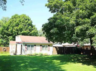 52301 Forestbrook Ave, South Bend, IN