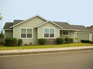33933 SE Bernet Dr, Scappoose, OR 97056