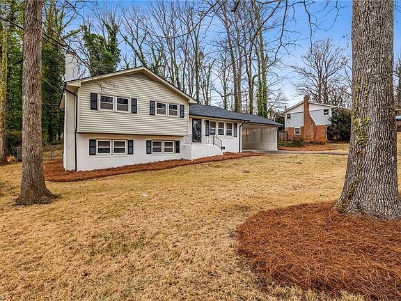 5th image of 1113 Rustic Rd