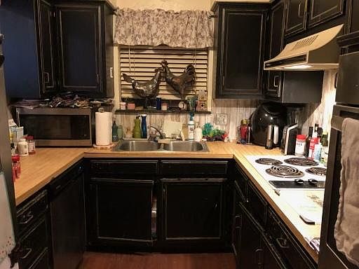 1st image of 6439 Amber Dr