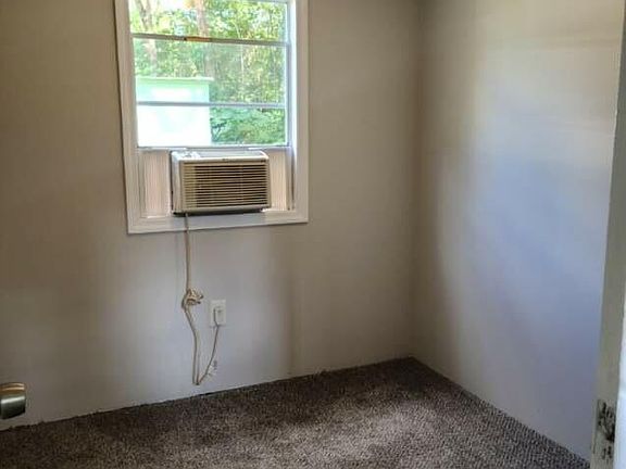 4th image of 11656 SE 50th Avenue Rd #4