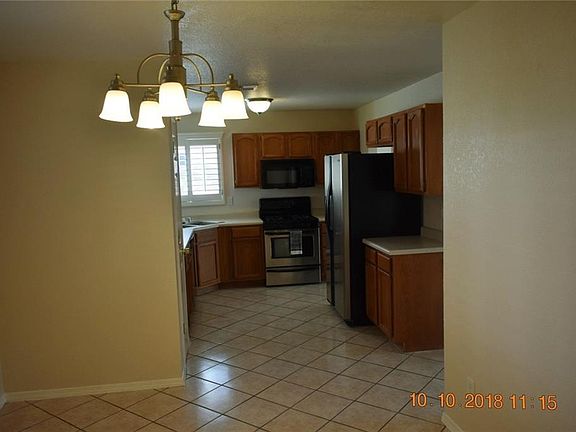 4th image of 13779 Paseo Central Ave