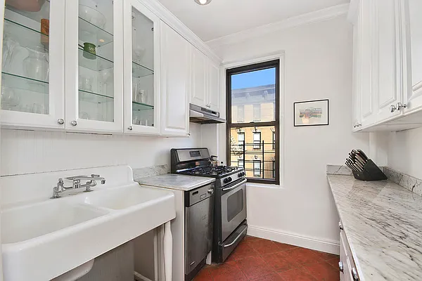 Sold by Corcoran | media 12