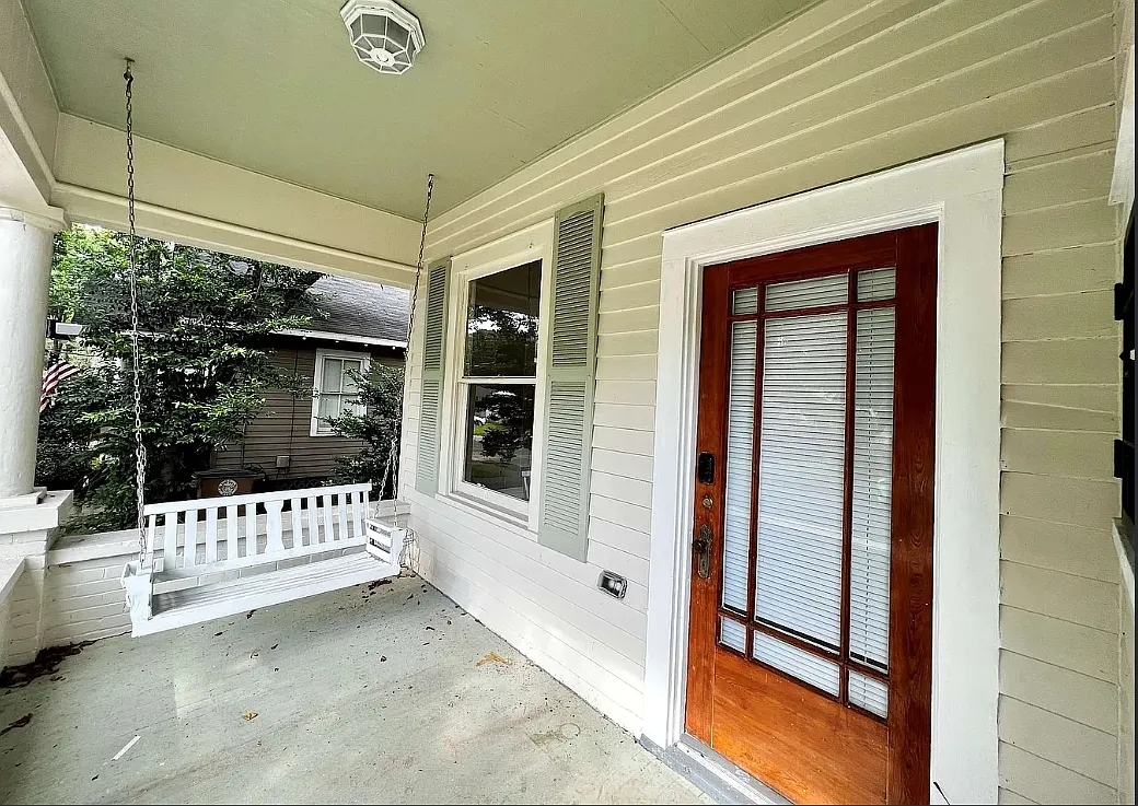 209 S Fulton St - 1 — Photo 2