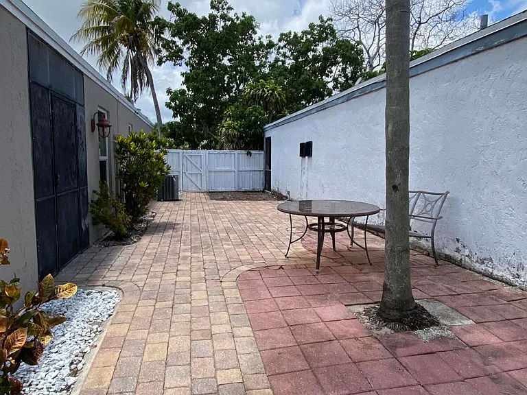 88 Buxton Ln — Photo 39